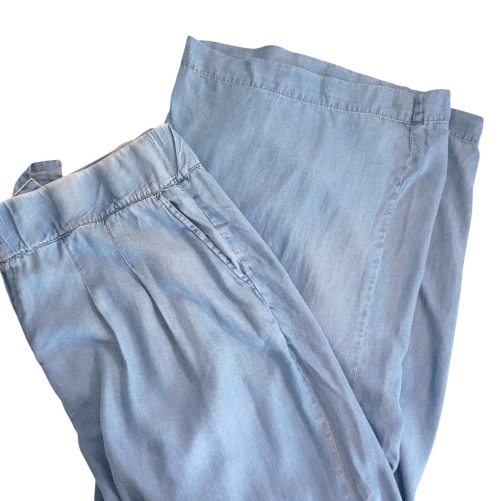 Torrid Womens Plus Size 22 Light Wash Blue Chambray Wide Leg Pleated Pants - Picture 7 of 14